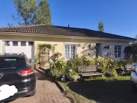 maison traditionnelle de 91 m² à la selle-en-hermoy