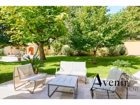 maison saint cyr au mont d or 5 pièces 230 m2 - terrain 1500 clos  arbore avec piscine