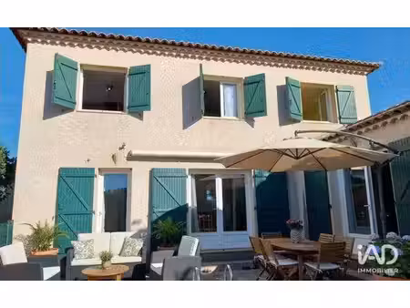 maison à péret (34800)