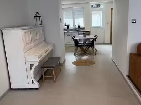 maison 2 chambres avec cour rénovée en 2020