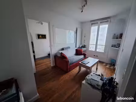 appartement meublé 29m2 lumineux et calme métro volontaire l.12