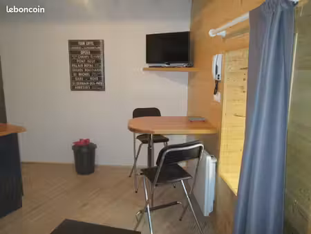 studio meublé