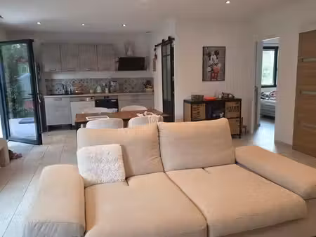 maison mitoyenne de 90m² avec jardin de 200m²