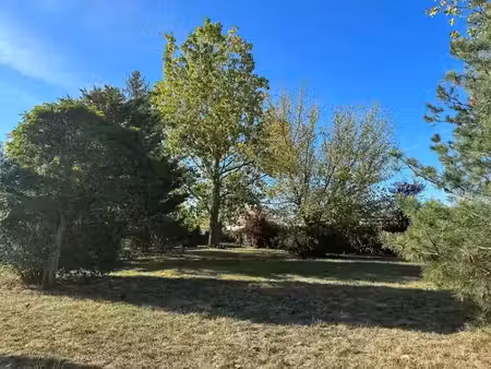 vente terrain 800 m² à gratens (31430)  70 000 €