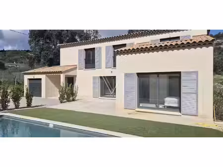 villa avec piscine et jardin plan-de-la-tour (83)