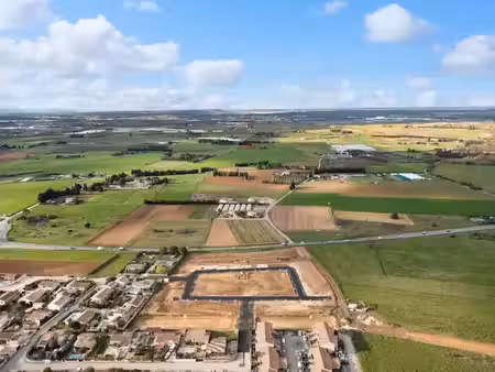 vente terrain 435 m² à le cailar (30740)  144 900 €
