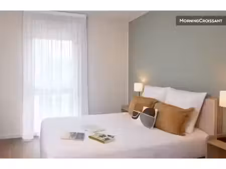location meublée appartement 2 pièces 40 m² à plerin (22190)  990 €