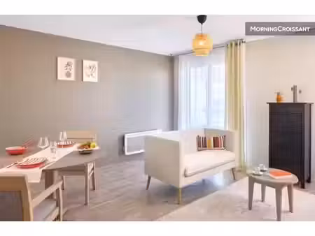 location meublée appartement 2 pièces 42 m² à le havre (76600)  810 €