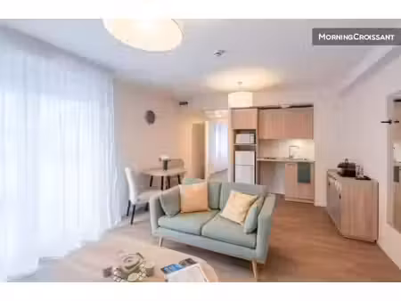 location meublée appartement 2 pièces 37 m² à moissy-cramayel (77550)  900 €