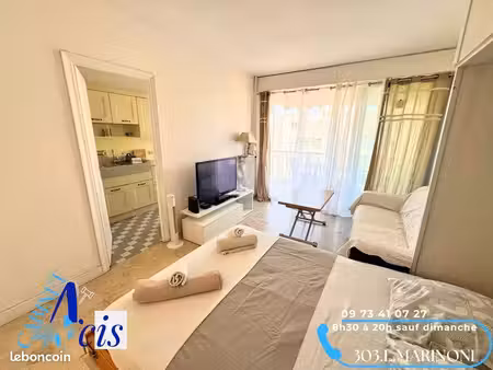 studio 1 pièce 30 m²
