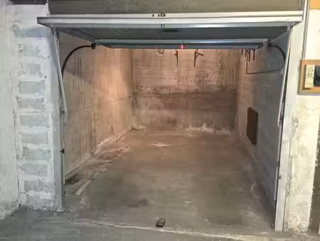 garage / box fermé – nice - saint‑roch – sécurisé + électricité