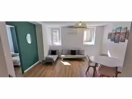 location meublée appartement 2 pièces 39 m² à marseille 7ème (13007)  950 €