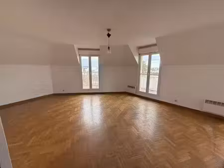 location appartement 2 pièces 55.2 m² à maisons-laffitte (78600)  1 222 €