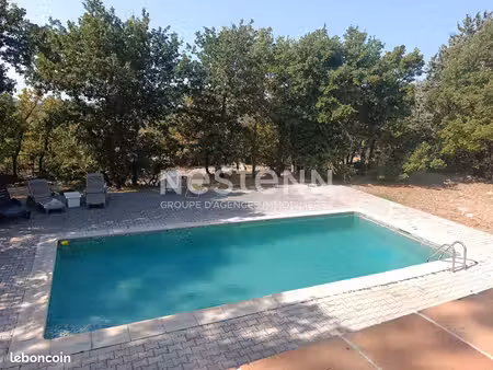 maison 6 pièces 182 m²