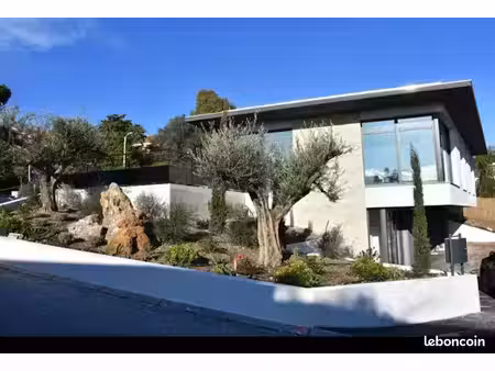 local commercial à louer
