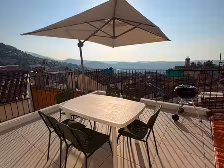 duplex de charme avec toit-terrasse – centre historique de grasse