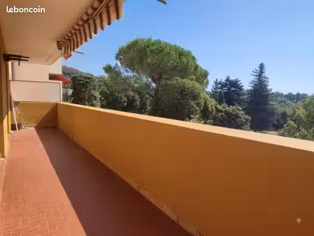 appartement f3 cuisine équipé  terrasse au calme