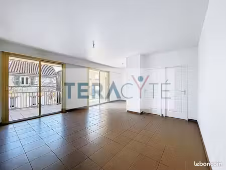appartement 3 pièces 67 m²