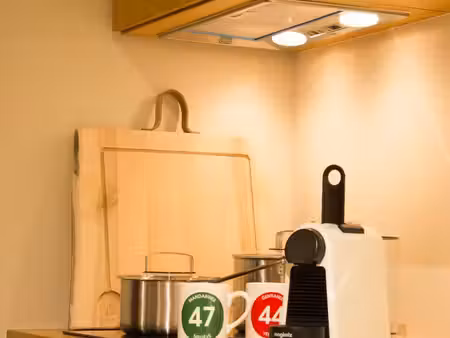 studios et appartements meublés (toutes charges comprises)