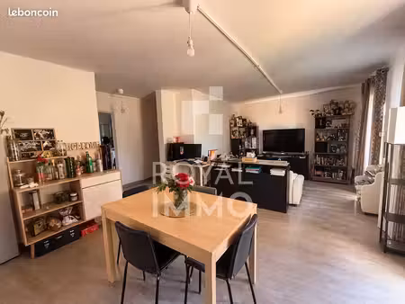 appartement 3 pièces 67 m²