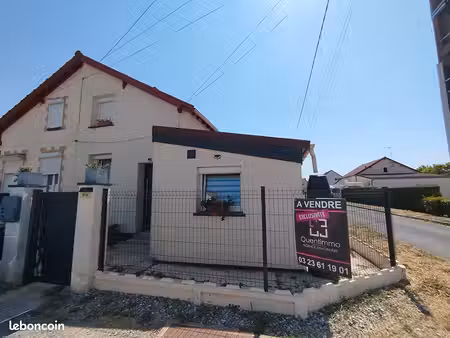 maison 7 pièces 93 m²