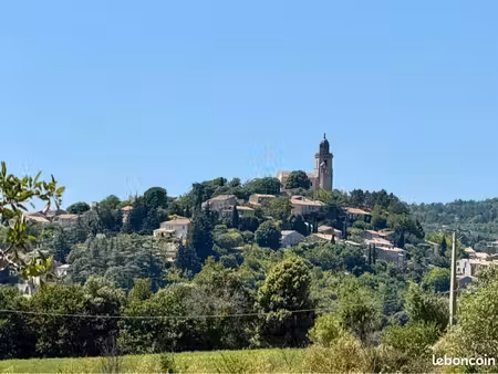 reillanne  pur luberon  lot d’appartements à rénover