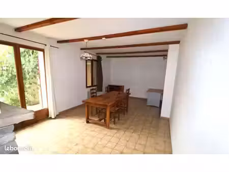villa 3 pièces 80 m²