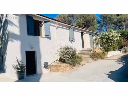 belle maison de plain-pied type f5 de 110 m2 à ventabren