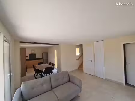 appartement t3 meublé neuf climatisé 65 m²  avec espace extérieur de 200m² – lucbardez-et-