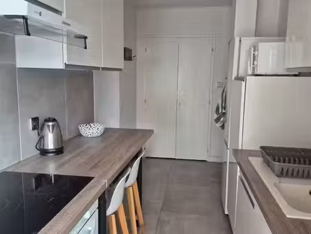 t2 renove et entierement meuble