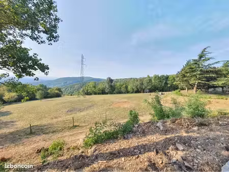 pré / terrain à louer pour chevaux – 6 000 m² – couzon-au-mont-d’or