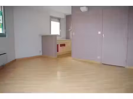 location appartement 3 pièces 58 m² à rouen (76000)  640 €