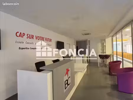 local commercial 175 m²