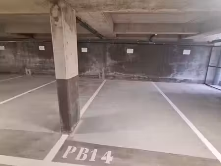 place de parking à louer à arpajon