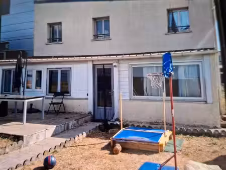 maison mitoyenne à louer