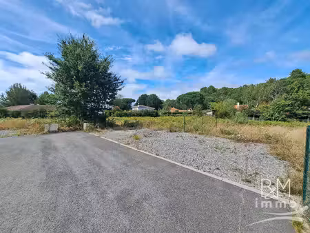 terrain à vendre