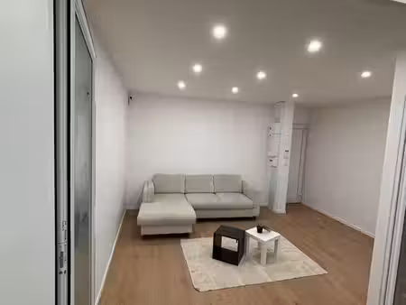 appartement t2 rénové à neuf disponible