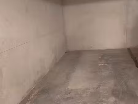 location de parking proche de l'hôpital andré grégoire