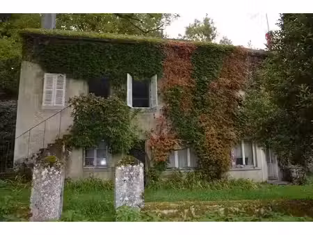 vente maison 5 pièces 80 m² à biches (58110)  65 000 €