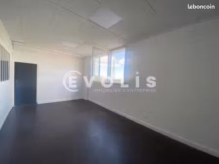 bureaux 100 m²