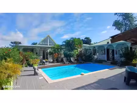 gîte 12 pièces 318 m²