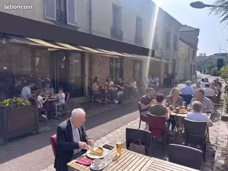 à louer - restaurant 74m² équipé + terrasse - villejuif centre (rue piétonne)