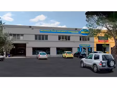 garage automobile  garage 375 m² arpajon sur cere