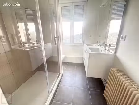 appartement 4 pièces 110 m²