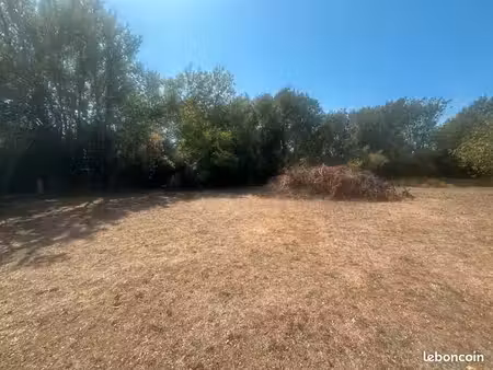 terrain 614 m² nieul sur mer