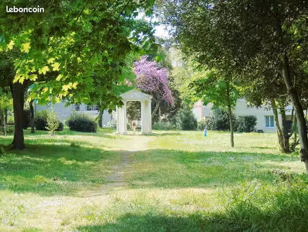 perle rare avec terrasse de 44 m² et double garage aux portes de la rochelle