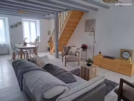 jolie maison meublée - 2 chambres - courte ou longue durée