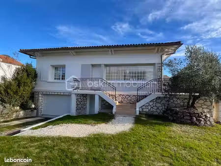 villa 6 pièces 159 m²