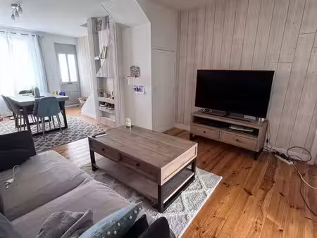 petite maison de ville . idéal investisseur