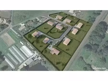 ensemble de 10 terrains à bâtir
